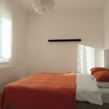 Two Flowers Apartments Zagreb Bagian luar foto