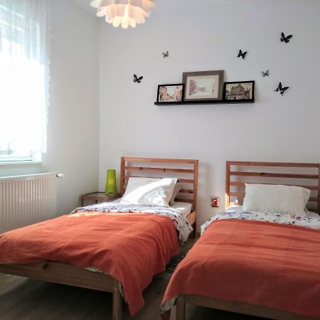 Two Flowers Apartments Zagreb Bagian luar foto